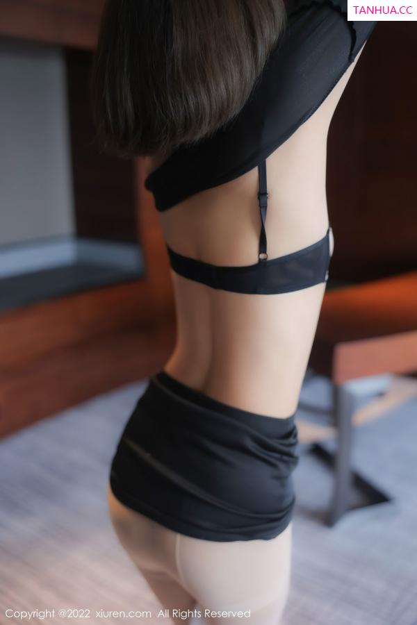 宋愉愉  [XiuRen]高清写真图 2022.08.15 No.5437 宋愉愉第35张图片